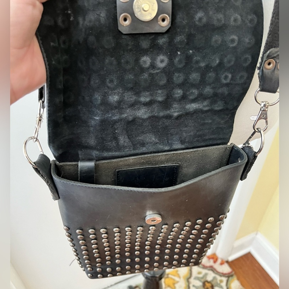 Vintage Bag 90s Leather Studs Crossbody Soul Rose Biker Flap Front Punk Rock - Picture 3 of 8